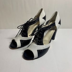 Taryn Rose Heels (women)